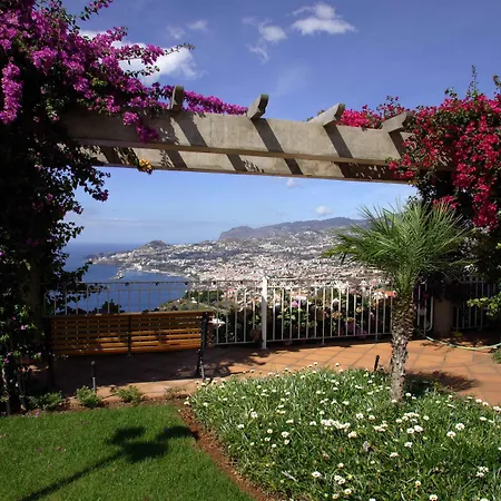 Hotel Ocean Gardens 4*