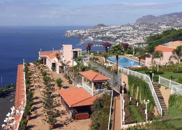 Hotel Ocean Gardens 4*