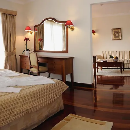 Ocean Gardens Hotel