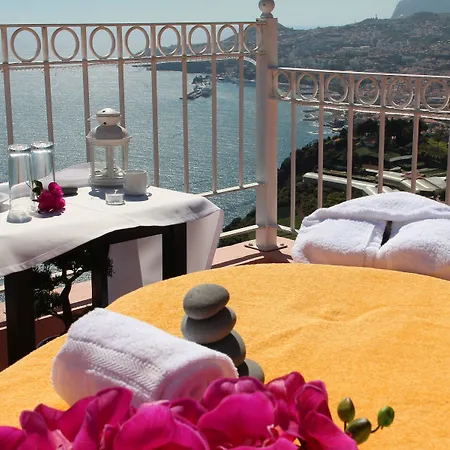 Hotel Ocean Gardens 4*