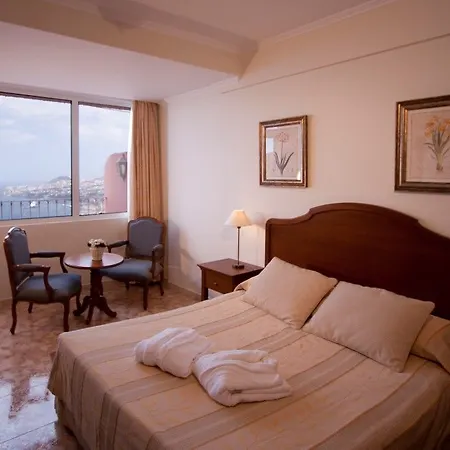 Ocean Gardens Hotel 4*