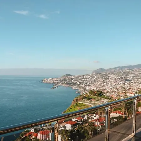 Ocean Gardens Szálloda 4*